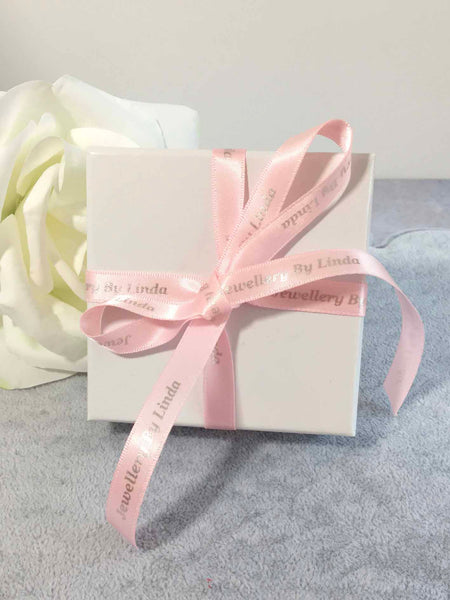 Jewellery by Linda gorgeous gift wrapping